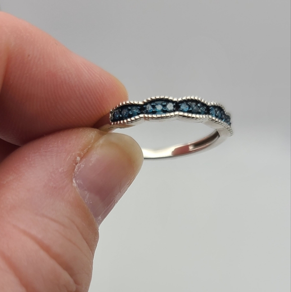 Blue diamond and sterling silver band - Picture 5 of 6